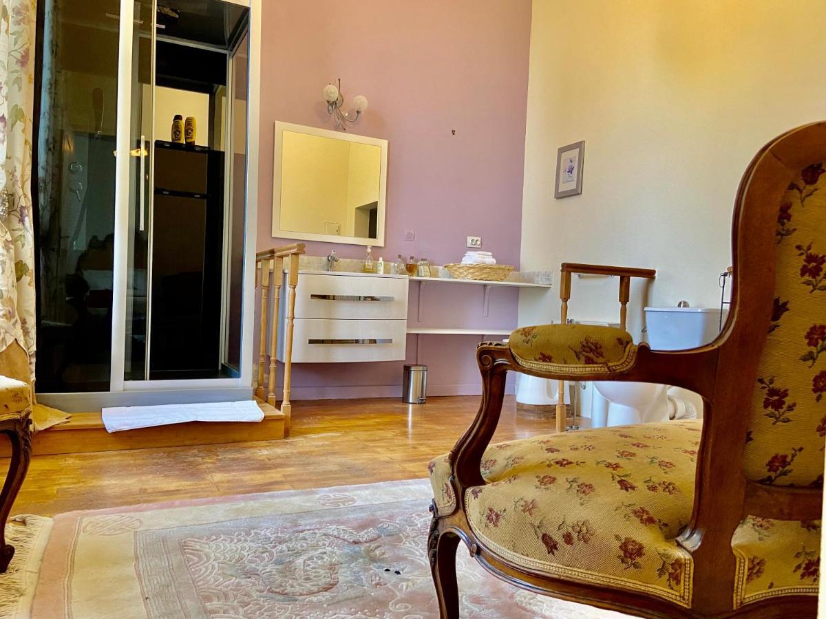 Chateau La Bainerie Tierce Bagian luar foto
