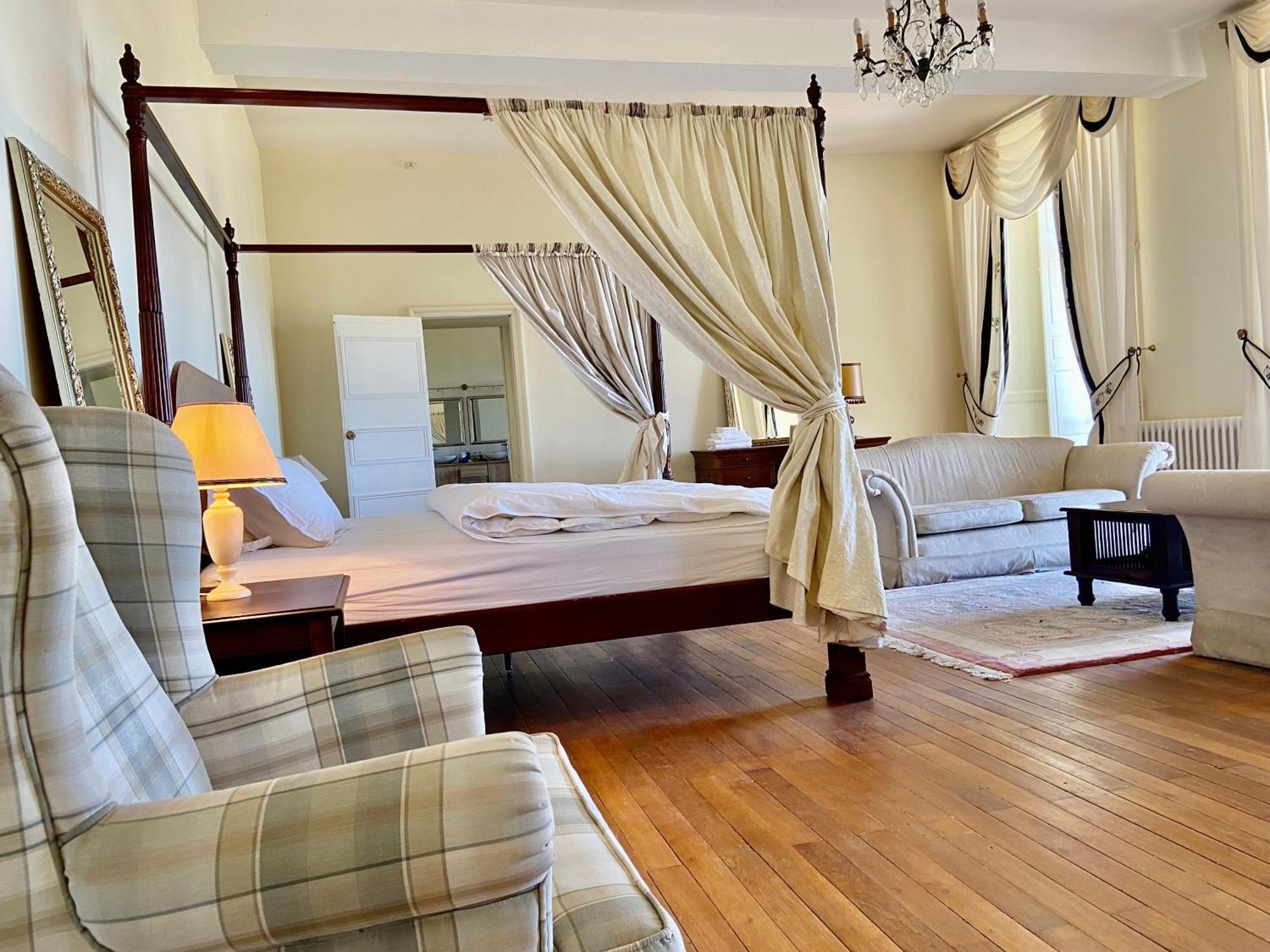 Chateau La Bainerie Tierce Bagian luar foto
