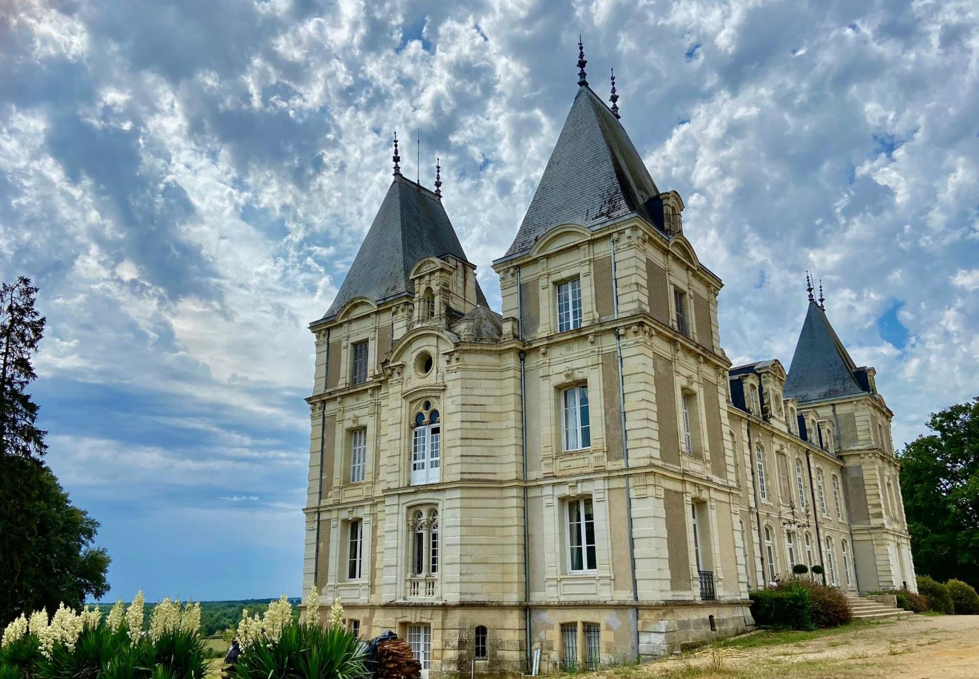 Chateau La Bainerie Tierce Bagian luar foto
